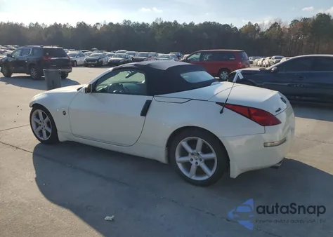 2004 Nissan 350Z Roadster z USA, uszkodzony, nr VIN JN1AZ36A84T014358